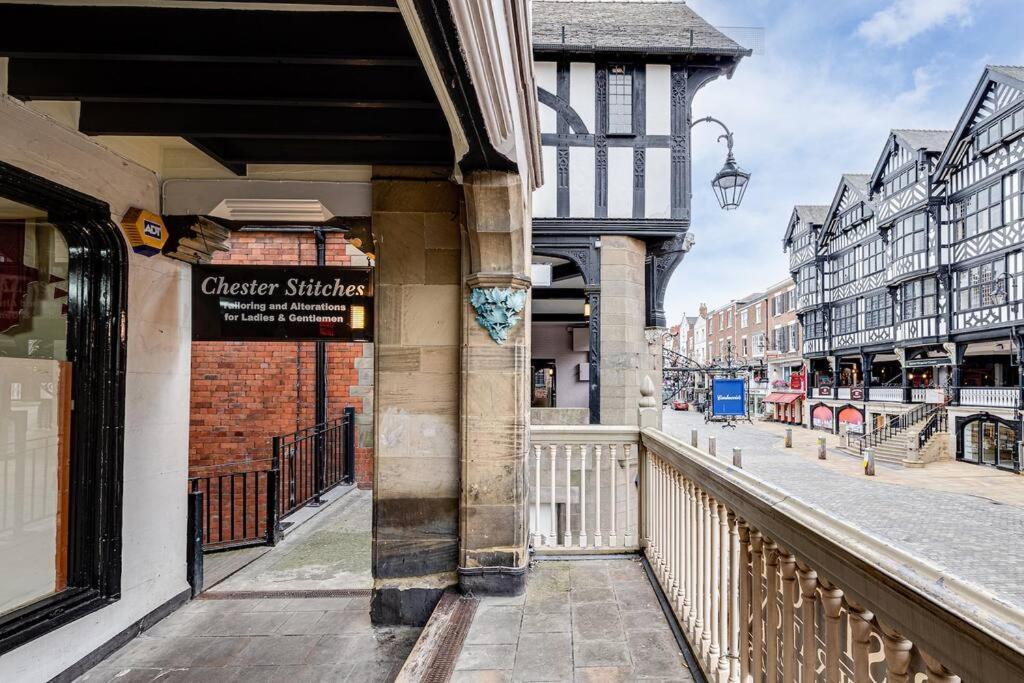 Luxury 2 Bed Apartment In The Heart Of Chester Exterior foto